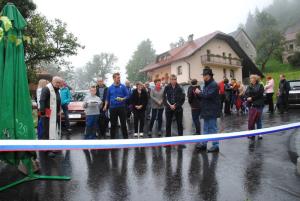 Več kmetij v Lenartu z novo asfaltno povezavo 4
